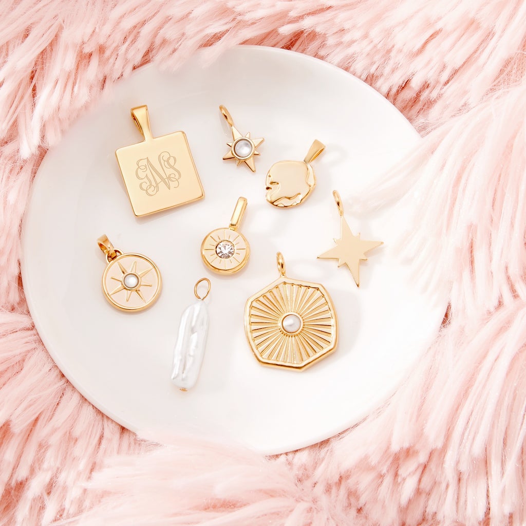 Valentine's Day Jewelry Trends 2022