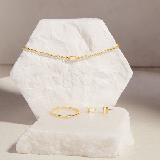How to Add a Touch of Luxury to Your Wardrobe with Fine Jewelry