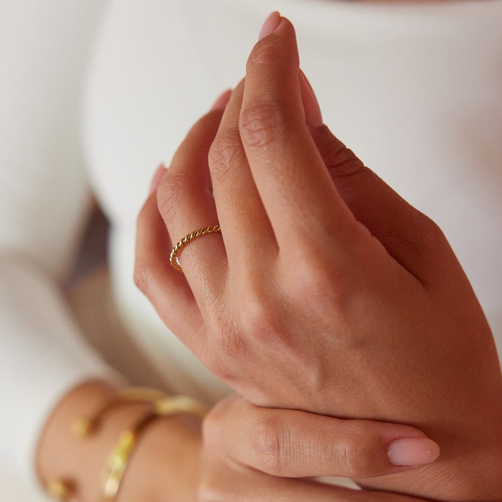 Liv Rope Ring