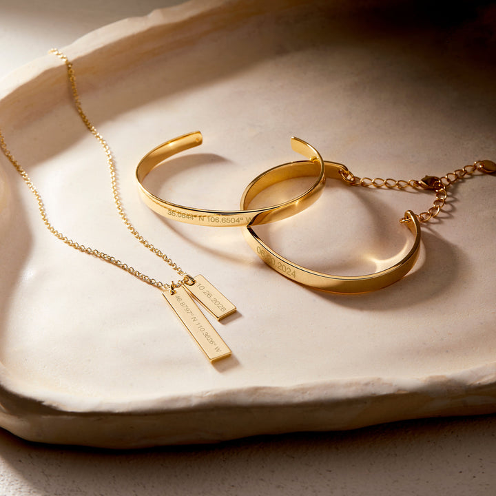 Coordinate Date Bar Necklace