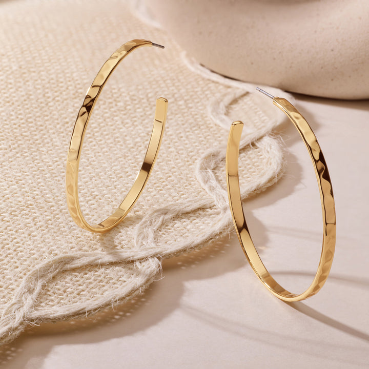 Maren Hoops