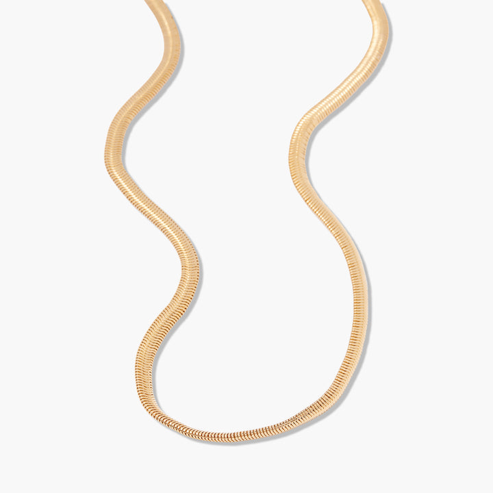 Izzy Herringbone Necklace