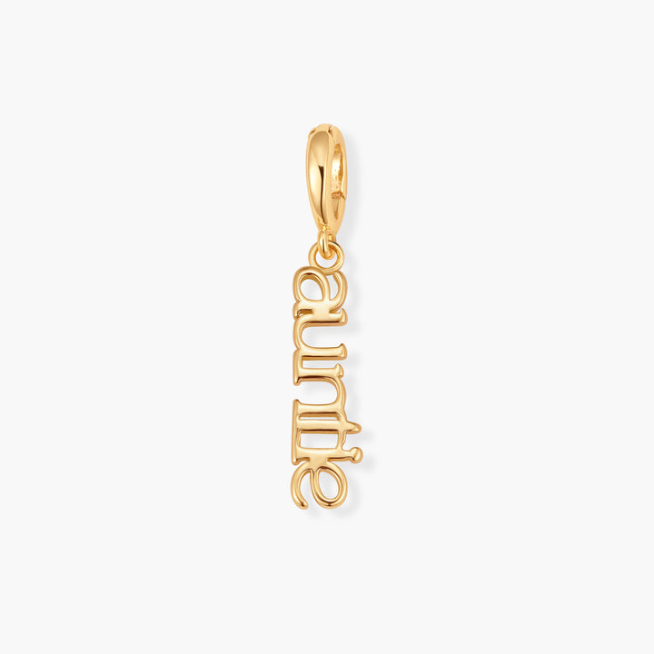 Effie Auntie Charm