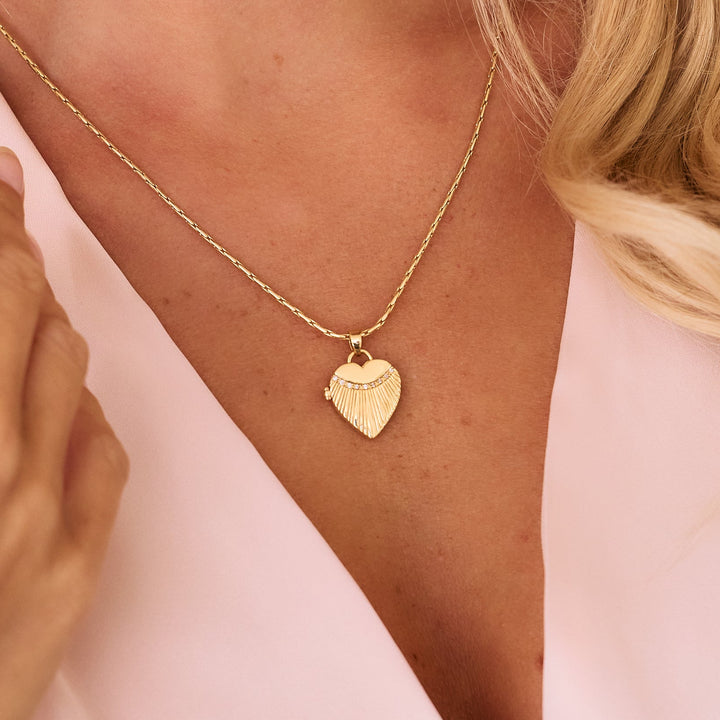 gold heart locket